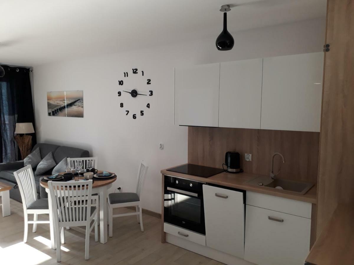 Apartament Oliwka Z Prywatnym Miejscem Postojowym Kolberg Exterior foto