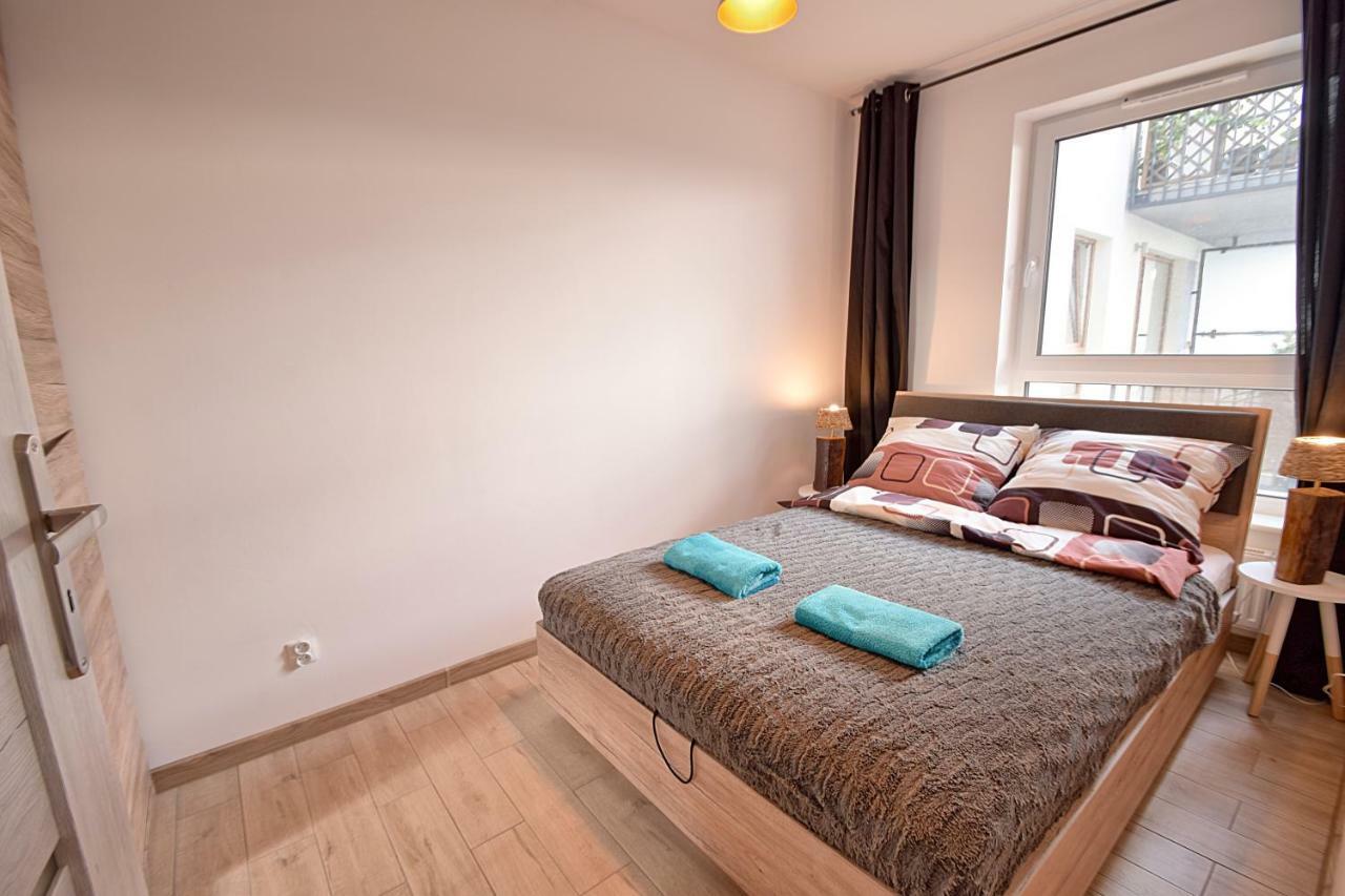 Apartament Oliwka Z Prywatnym Miejscem Postojowym Kolberg Exterior foto